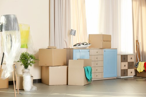 Removal van service for local moves in Aldgate with city access considerations