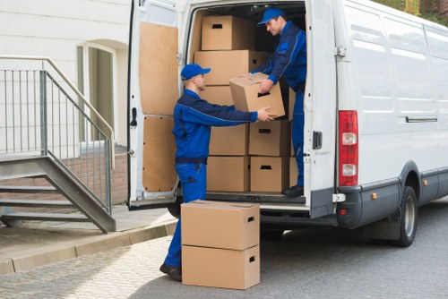 Local moving team handling access and parking challenges in Aldgate