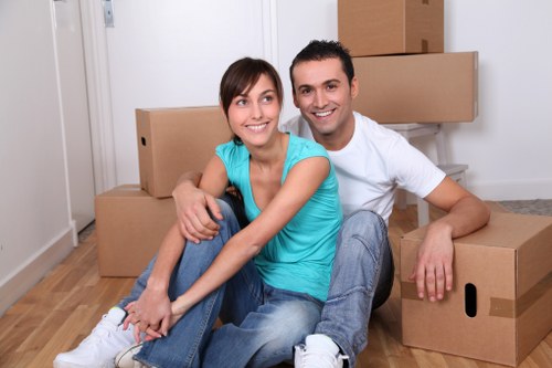Truck hire service supporting a flat move in Aldgate East