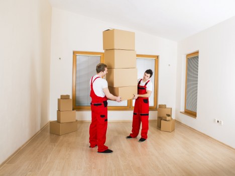 Careful transport support for flats and offices near Aldgate